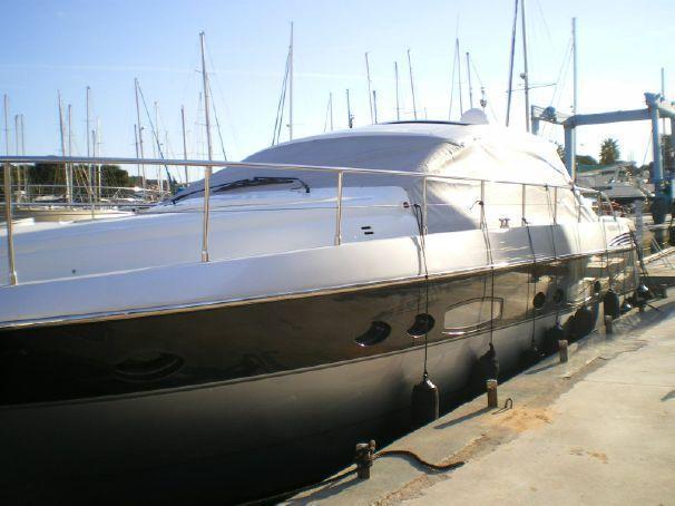 Pershing 56, Cannes
