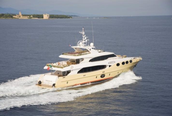Majesty Yachts 125, Cannes